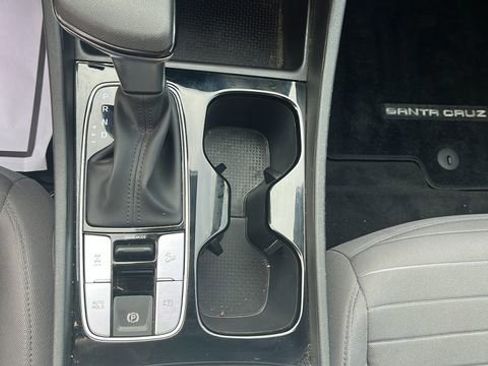 Used 2024 Hyundai Santa Cruz SEL image 25
