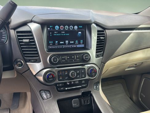 Used 2019 Chevrolet Tahoe LT RWD image 11