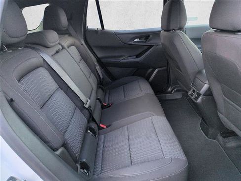 Certified 2025 Chevrolet Equinox LT image 25