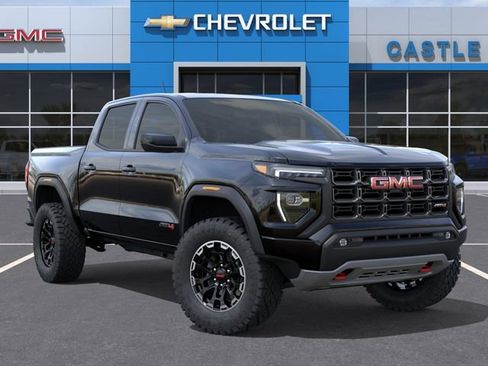 New 2026 GMC Canyon AT4 image 8