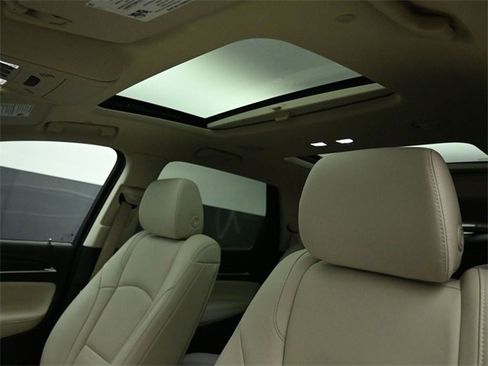 Used 2023 Buick Enclave Essence w/ Experience Buick Package image 19