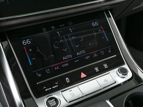 New 2025 Audi Q7 3.0T Premium Plus image 17