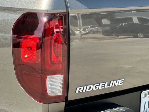 Used 2022 Honda Ridgeline RTL-E image 28