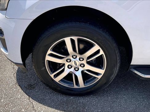 Used 2022 Ford Expedition Limited RWD image 8