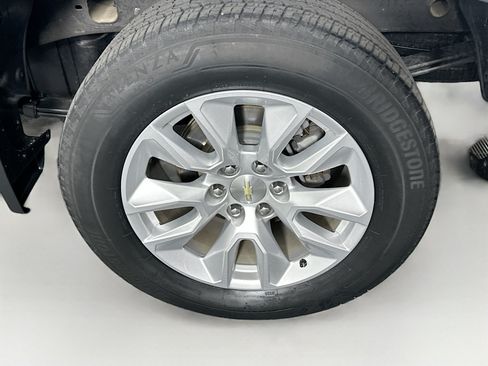 Used 2021 Chevrolet Silverado 1500 Custom AWD/4WD image 11
