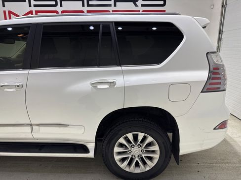 Used 2015 Lexus GX 460 image 6