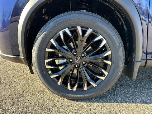 New 2026 Nissan Rogue SV image 11