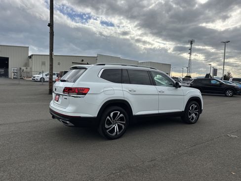 Used 2021 Volkswagen Atlas SEL Premium image 6