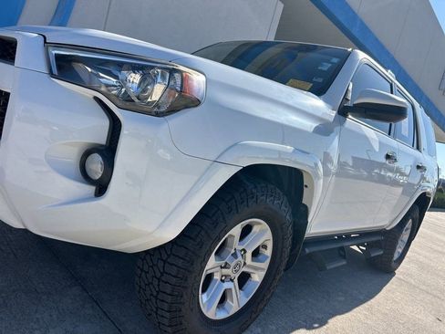 Used 2019 Toyota 4Runner SR5 image 4