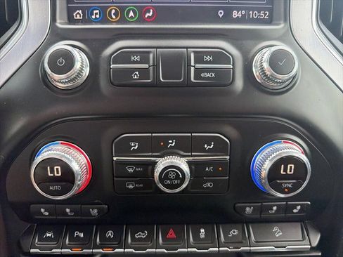 Used 2019 GMC Sierra 1500 SLT AWD/4WD image 44