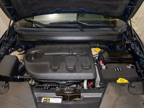 Used 2016 Jeep Cherokee Limited image 19