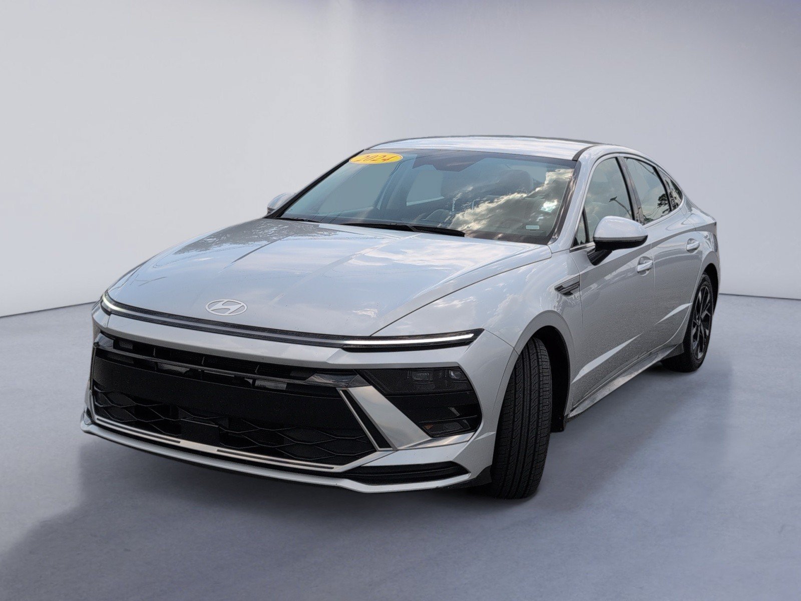 Used 2024 Hyundai Sonata SEL FWD image 11