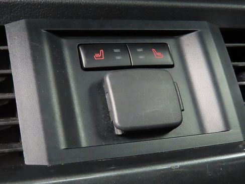 Used 2023 Ford F150 Lariat w/ Equipment Group 502A High image 11