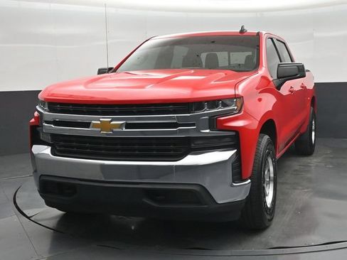 Used 2020 Chevrolet Silverado 1500 LT w/ Texas Edition AWD/4WD image 33
