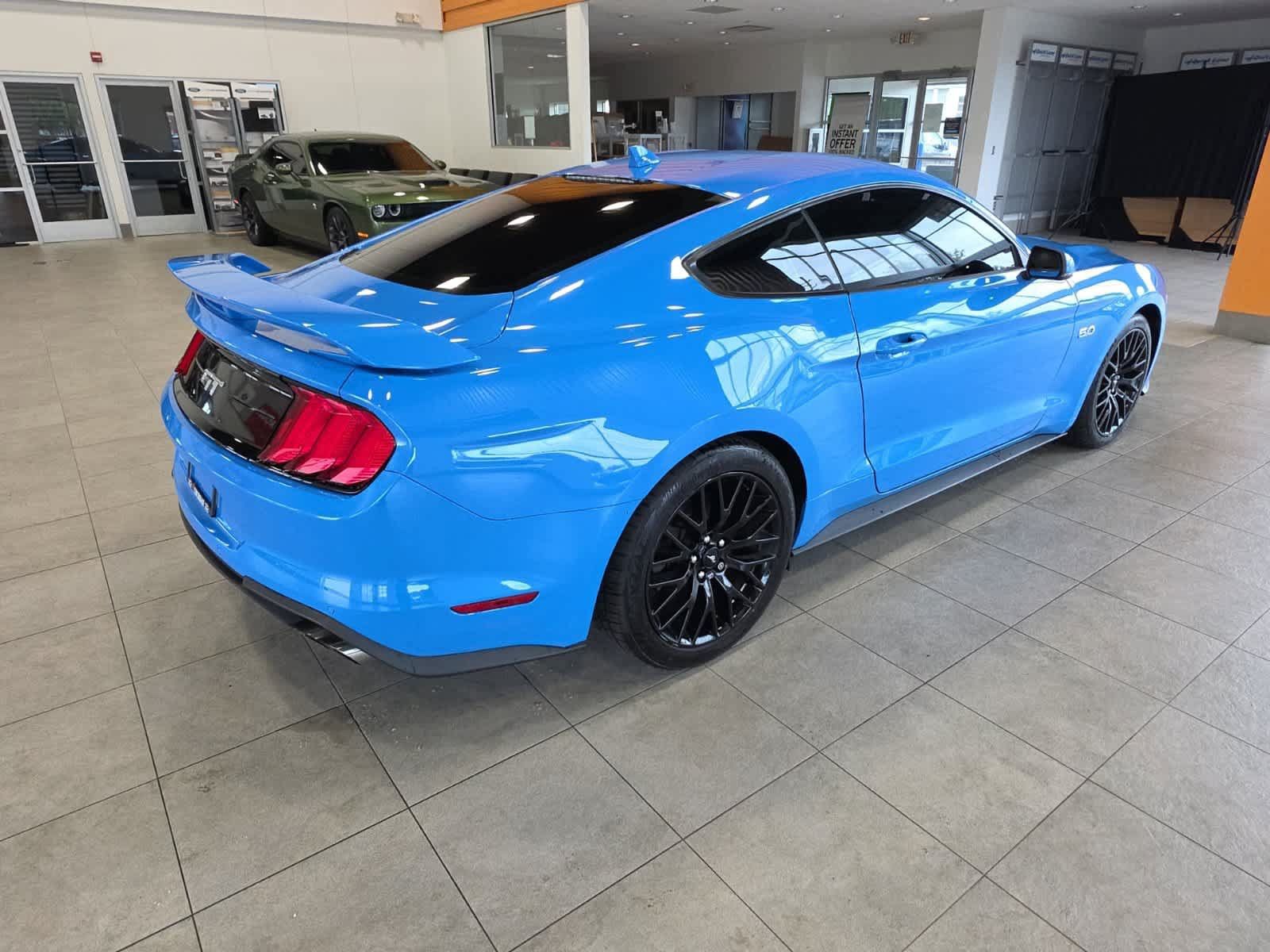 Used 2022 Ford Mustang GT Premium w/ GT Performance Package RWD image 7