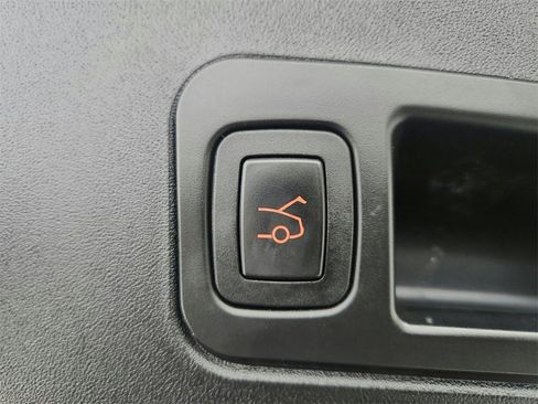 Used 2017 Tesla Model S 75D image 29