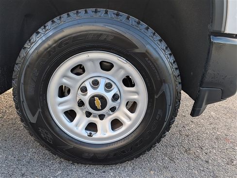 Used 2022 Chevrolet Silverado 2500 W/T w/ WT Convenience Package AWD/4WD image 10
