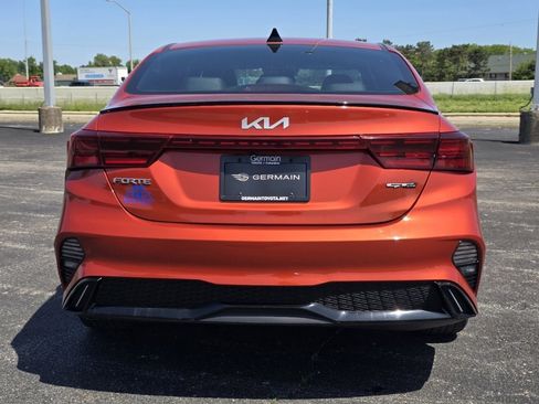 Used 2023 Kia Forte GT-Line w/ GT-Line Premium Package FWD image 17