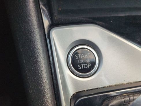 Used 2024 Nissan Altima 2.5 SV FWD image 19