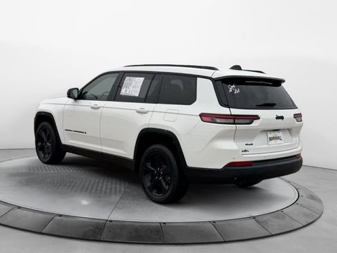 Used 2023 Jeep Grand Cherokee L Laredo AWD/4WD image 5