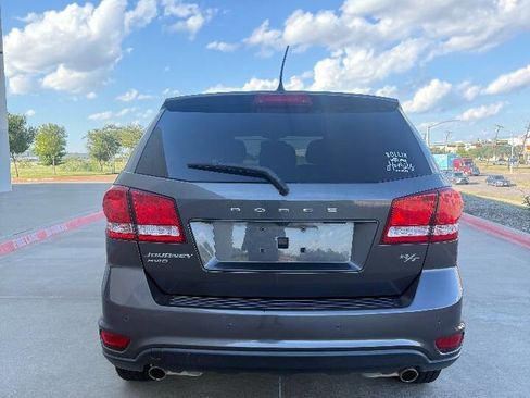 Used 2015 Dodge Journey R/T w/ Flexible Seating Group image 5