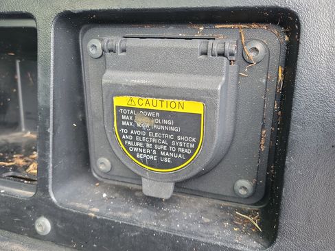 Used 2012 Toyota Tacoma PreRunner w/ TRD Sport Pkg image 11