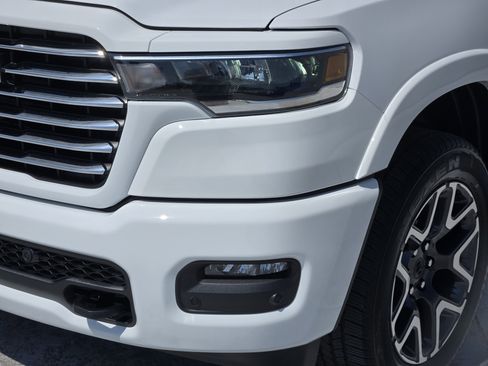 New 2026 RAM 1500 Laramie AWD/4WD image 6