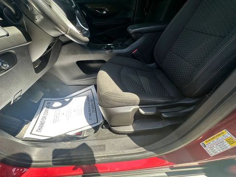 Used 2018 GMC Terrain SLE FWD image 32