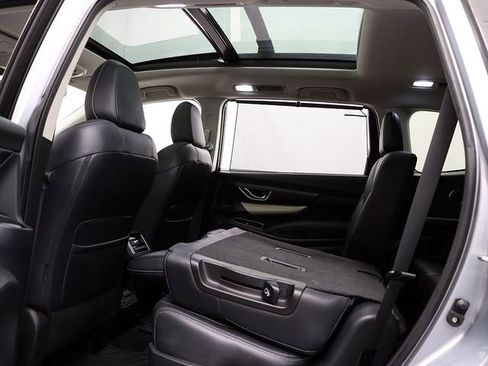 Used 2020 Subaru Ascent Limited w/ Technology Package AWD/4WD image 13