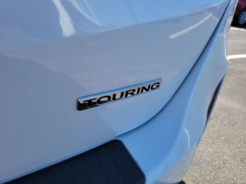 Certified 2025 Honda Odyssey Touring image 11