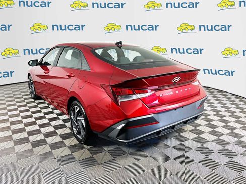 Certified 2025 Hyundai Elantra Sport w/ Cargo Package FWD image 5