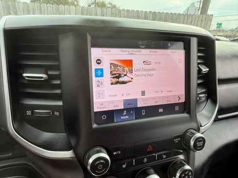 Used 2023 RAM 1500 Lone Star image 24