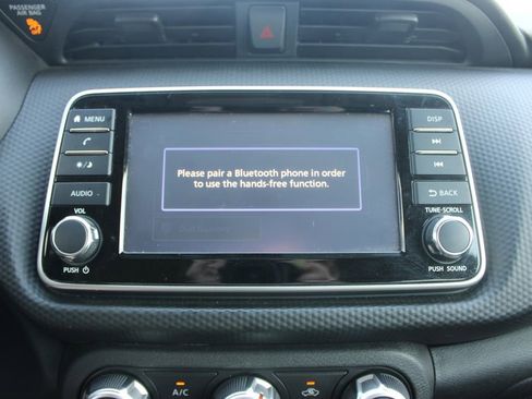 Used 2021 Nissan Kicks S FWD image 43