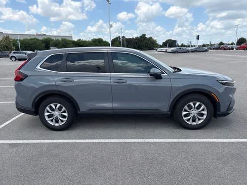 Used 2026 Honda CR-V LX image 6