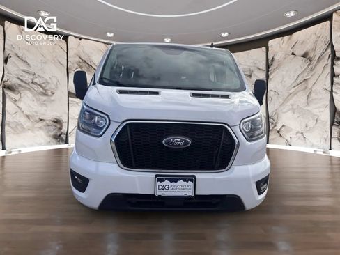 Used 2023 Ford Transit 350 XLT RWD image 4