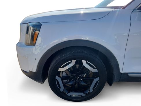 Used 2023 Kia Telluride EX AWD/4WD image 10