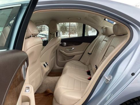 Used 2015 Mercedes-Benz C 300 4MATIC Sedan image 12