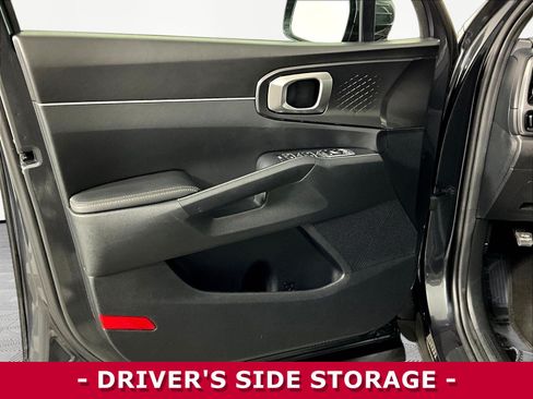 Used 2023 Kia Sorento LX FWD image 20