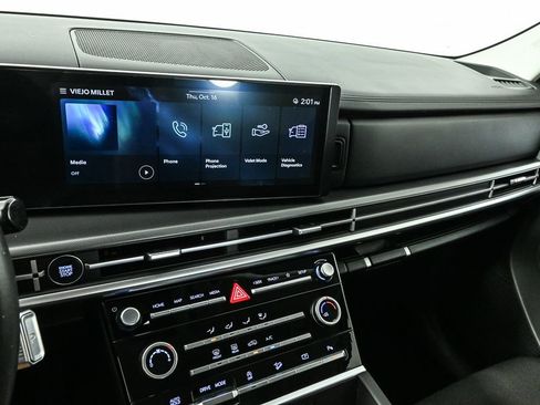 Used 2024 Hyundai Santa Fe SE image 17