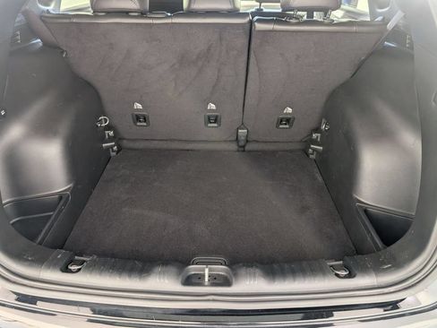 Certified 2023 Jeep Compass Latitude AWD/4WD image 29