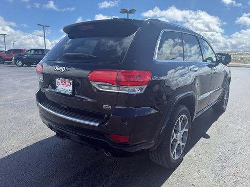 Used 2024 Jeep Grand Cherokee L Overland image 5