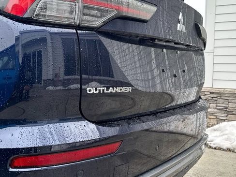 New 2026 Mitsubishi Outlander SE AWD/4WD image 25
