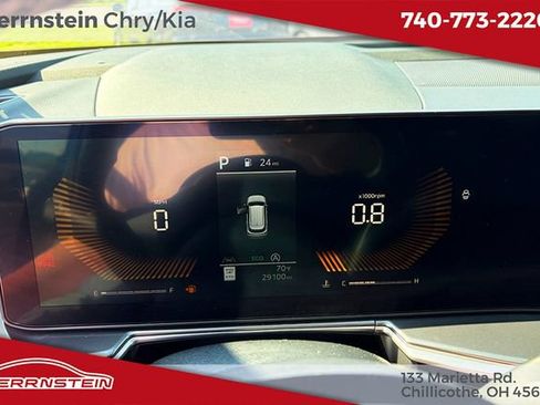 Used 2024 Kia Sorento S AWD/4WD image 17