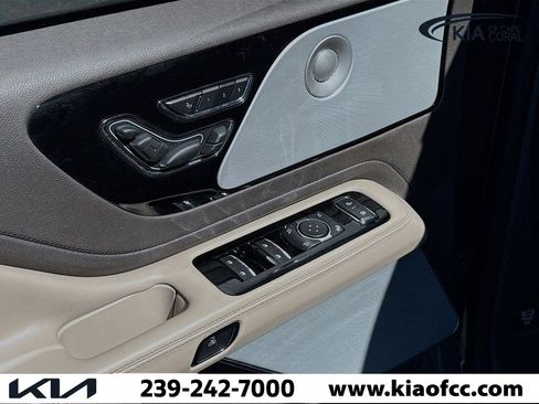 Used 2023 Lincoln Aviator Reserve w/ Equipment Group 201A image 25