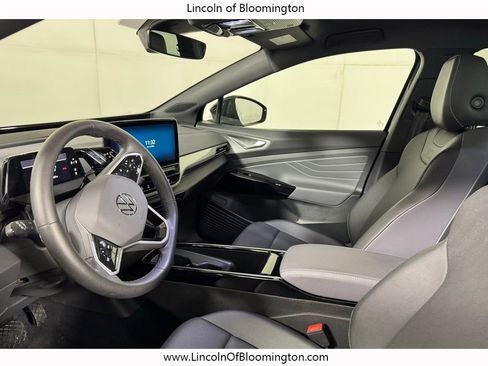 Used 2023 Volkswagen ID.4 Pro S RWD image 30