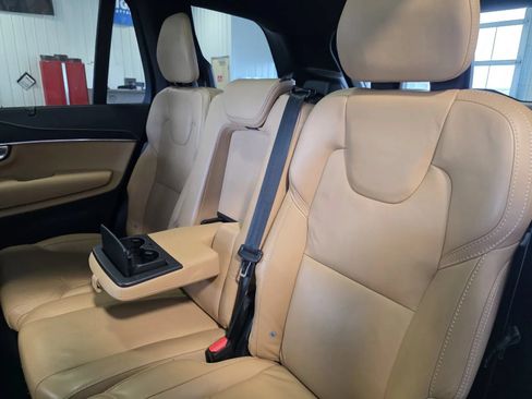 Used 2022 Volvo XC90 T6 Inscription AWD/4WD image 27
