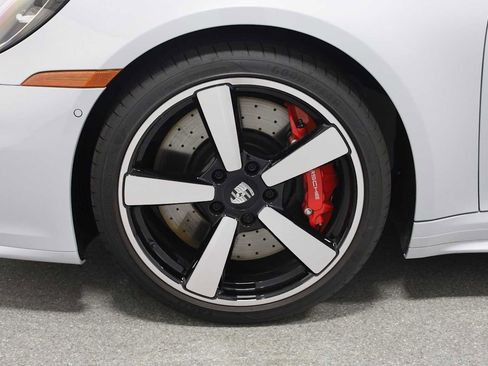 Certified 2025 Porsche 911 Carrera S RWD image 35