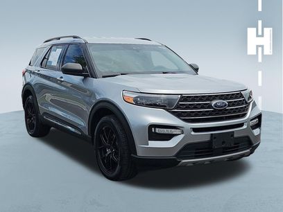 Used 2022 Ford Explorer XLT w/ Equipment Group 202A