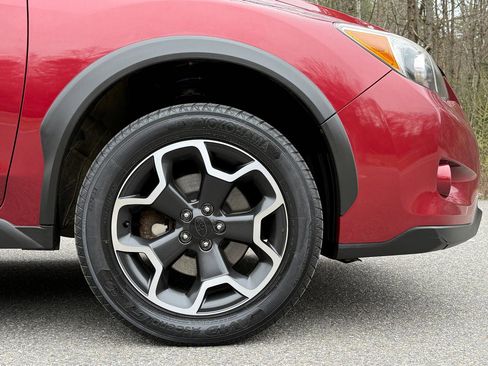 Used 2013 Subaru Crosstrek 2.0i Premium AWD/4WD image 12