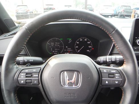 Used 2024 Honda CR-V Sport image 33